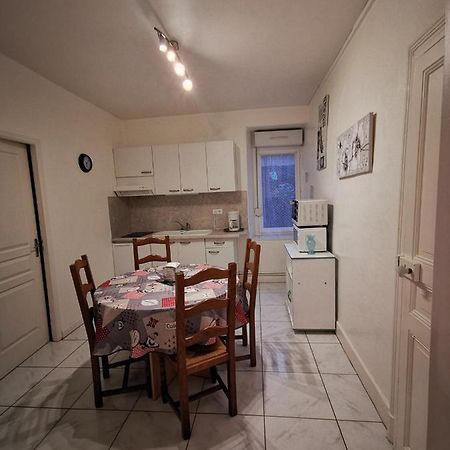 Les Géraniums Appartamento Bains-les-Bains Esterno foto