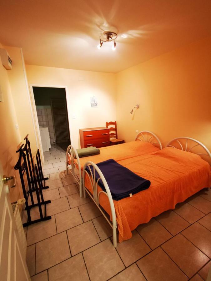 Les Géraniums Appartamento Bains-les-Bains Esterno foto